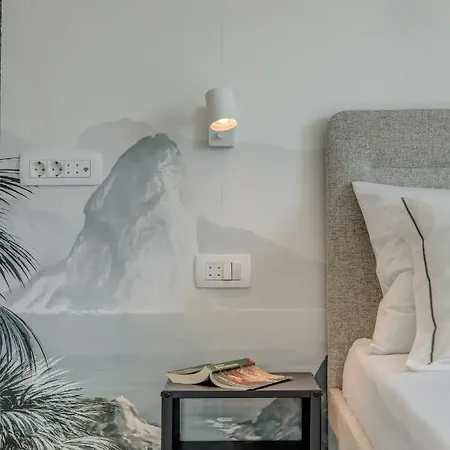 New Sunny With Balcony, Center * Split